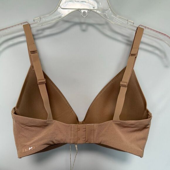 C42 Skims wireless form T-shirt bra color clay size 34DD NWT - Picture 9 of 11